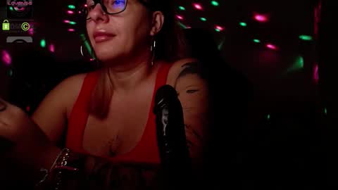 Snapshot of sonyadevon chatting on 09-29-25, 03:11 Sonia online show from 09-29-25, 03:11