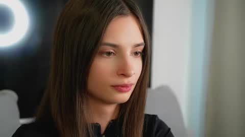 Snapshot of sonyaericsson chatting on 09-25-25, 09:13 Eva 3 online show from 09-25-25, 09:13