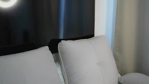 Snapshot of sonyaericsson chatting on 10-02-25, 09:27 Eva 3 online show from 10-02-25, 09:27