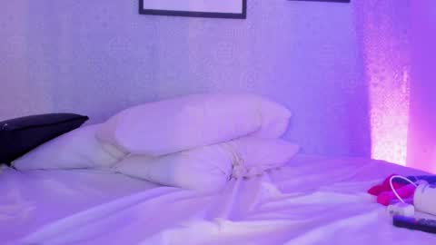 Snapshot of soph1a_ chatting on 03-02-25, 06:37 Sophia online show from 03-02-25, 06:37
