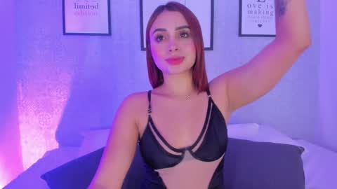 Snapshot of soph1a_ chatting on 03-03-25, 03:41 Sophia online show from 03-03-25, 03:41