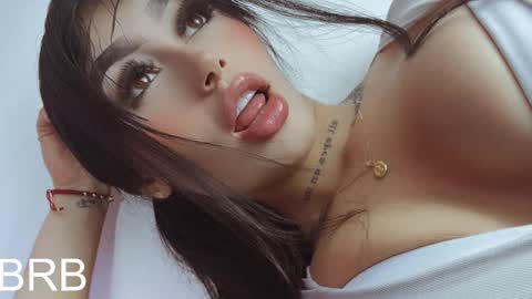 Snapshot of sophi_carter chatting on 03-08-25, 11:05 Sophi online show from 03-08-25, 11:05