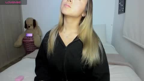 Sofi online show from 03-03-26, 01:12