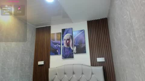 Snapshot of sophi_thaylorr chatting on 10-01-25, 12:44 Sophi Thaylorr online show from 10-01-25, 12:44