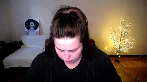 Snapshot of sophia__olsen chatting on 06-21-26, 05:32 sophia__olsen online show from 06-21-26, 05:32
