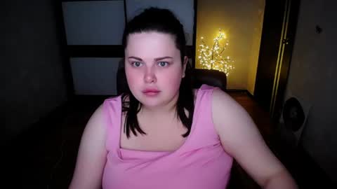 Snapshot of sophia__olsen chatting on 07-14-26, 05:56 sophia__olsen online show from 07-14-26, 05:56