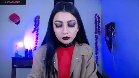 Snapshot of sophia_dk chatting on 12-18-24, 12:43 sophia hottie online show from 12-18-24, 12:43