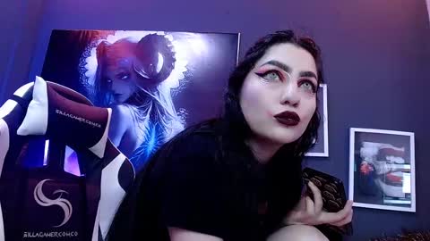 Snapshot of sophia_dk chatting on 02-24-25, 02:04 sophia hottie online show from 02-24-25, 02:04