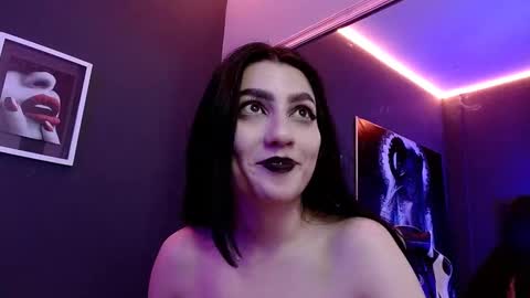 Snapshot of sophia_dk chatting on 02-26-25, 04:56 sophia hottie online show from 02-26-25, 04:56