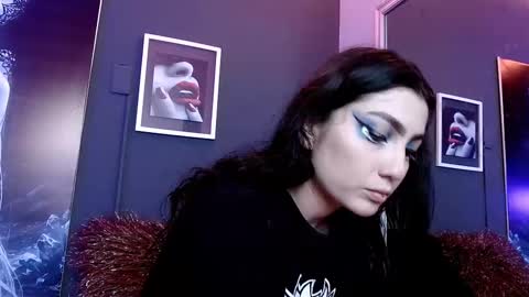 Snapshot of sophia_dk chatting on 02-27-25, 02:10 sophia hottie online show from 02-27-25, 02:10