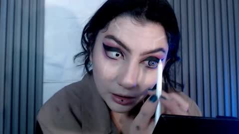 Snapshot of sophia_dk chatting on 10-15-25, 03:23 sophia hottie online show from 10-15-25, 03:23