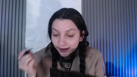 Snapshot of sophia_dk chatting on 10-20-25, 03:23 sophia hottie online show from 10-20-25, 03:23