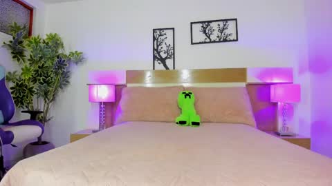 Snapshot of sophia_duarte_ chatting on 04-21-26, 11:27 sophia_duarte_ online show from 04-21-26, 11:27