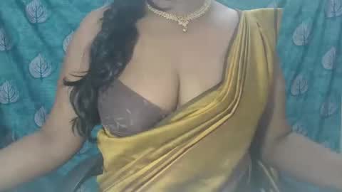 Sophia Tamil online show from 10-31-25, 06:14