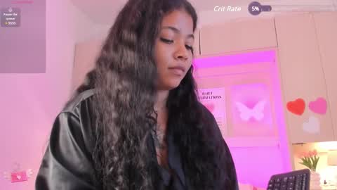  S O P H I A  online show from 03-01-25, 06:00