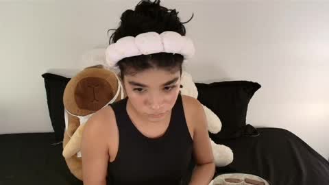 Sophia Storm online show from 05-13-26, 01:03
