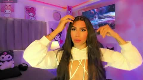 Sophia Velarie online show from 04-27-26, 05:05