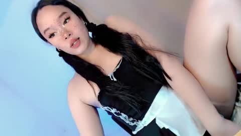 sophia_walker18 online show from 07-16-26, 10:21