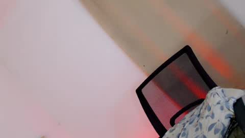 sophia_walker18 online show from 07-29-26, 09:07