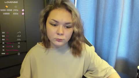 Snapshot of sophia_xi chatting on 01-07-26, 06:27 Sophia online show from 01-07-26, 06:27