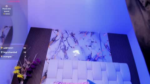 sophiaa10 online show from 04-30-26, 08:57