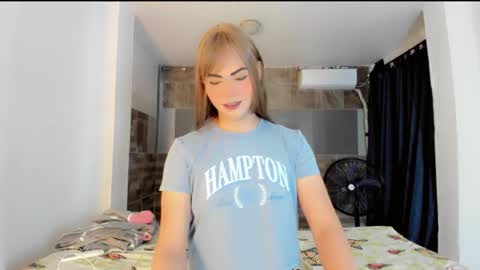 sophia online show from 11-26-25, 03:29