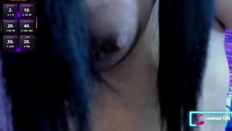 Snapshot of sophiaa_cherry chatting on 12-21-25, 08:21 Sophia online show from 12-21-25, 08:21