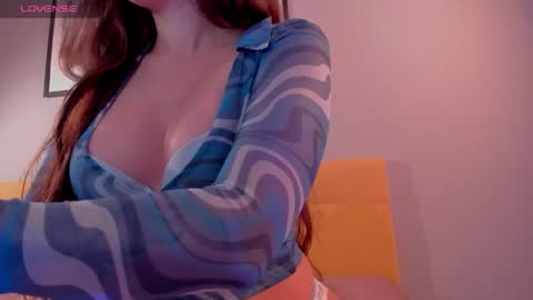 Sophia online show from 11-17-25, 01:33