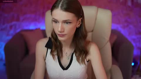 Sophia online show from 06-14-26, 06:04