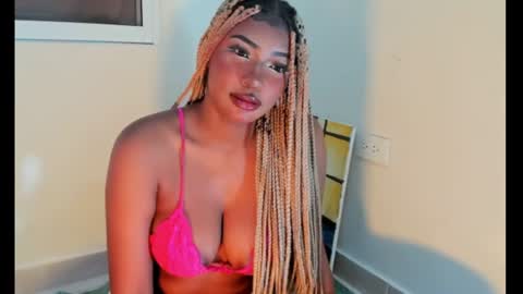 Sophie online show from 06-15-26, 08:44