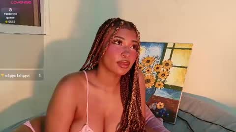 Sophie online show from 07-09-26, 01:42