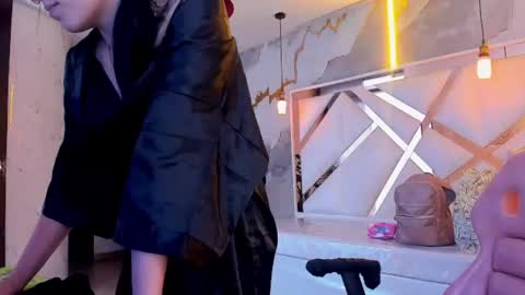 sophiadoll_tf online show from 07-28-26, 06:20