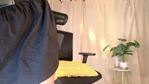 Snapshot of sophiadumont chatting on 06-03-26, 10:18 Sophia online show from 06-03-26, 10:18