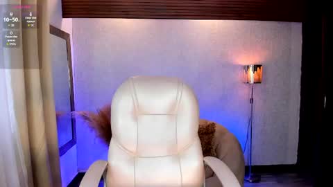 --Sophi-- online show from 07-30-26, 12:15