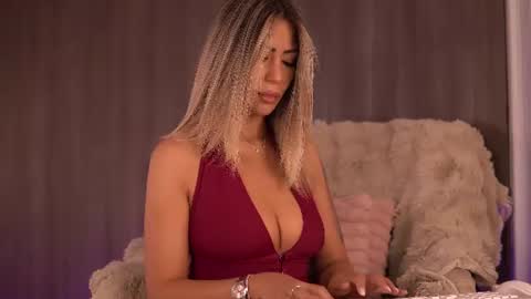 Sophie online show from 06-29-26, 03:02
