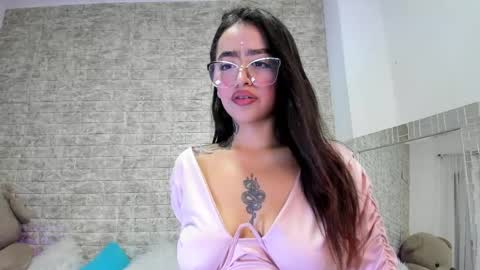   online show from 05-19-26, 07:53