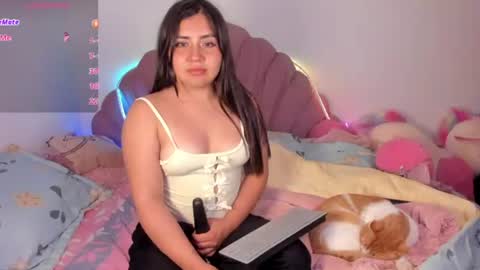 Clara sophia online show from 06-17-26, 04:15