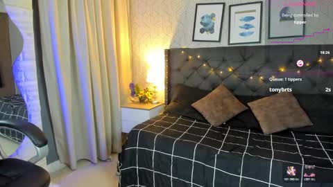sophie__blare online show from 02-25-26, 07:12