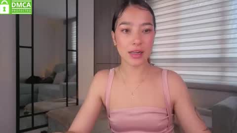 Sophie  online show from 12-22-25, 02:25