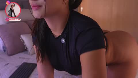 sofia online show from 10-18-25, 04:19