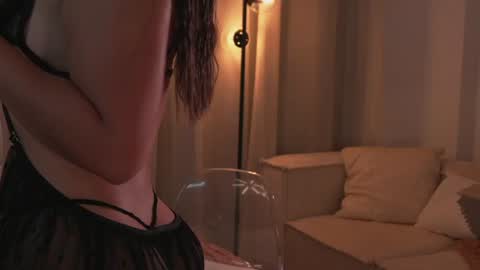Snapshot of sophie_belton chatting on 07-24-26, 03:15 sofia online show from 07-24-26, 03:15