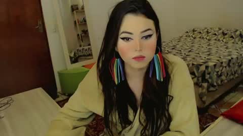 Sophie Fantasys online show from 07-11-26, 05:37