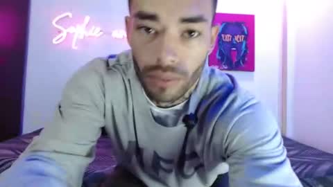 SOPHIE - FOXX online show from 06-18-26, 11:58