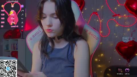 sophie_nomenal_ online show from 02-08-26, 05:38