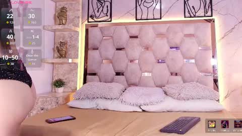 Sophie  online show from 06-20-26, 04:48
