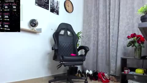 Snapshot of sophiebaker__ chatting on 02-09-26, 01:53 sophiebaker__ online show from 02-09-26, 01:53