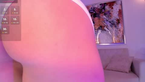 Snapshot of sophiebarnett_ chatting on 02-14-25, 05:51 Sophie online show from 02-14-25, 05:51