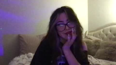 Sophie Belle online show from 11-16-25, 03:12