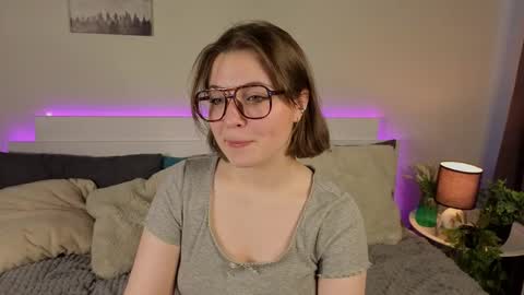 Snapshot of sophieblush chatting on 06-04-26, 08:31 Sophia online show from 06-04-26, 08:31