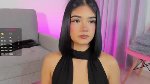 Snapshot of sophiecb chatting on 06-18-26, 02:10 sophie online show from 06-18-26, 02:10